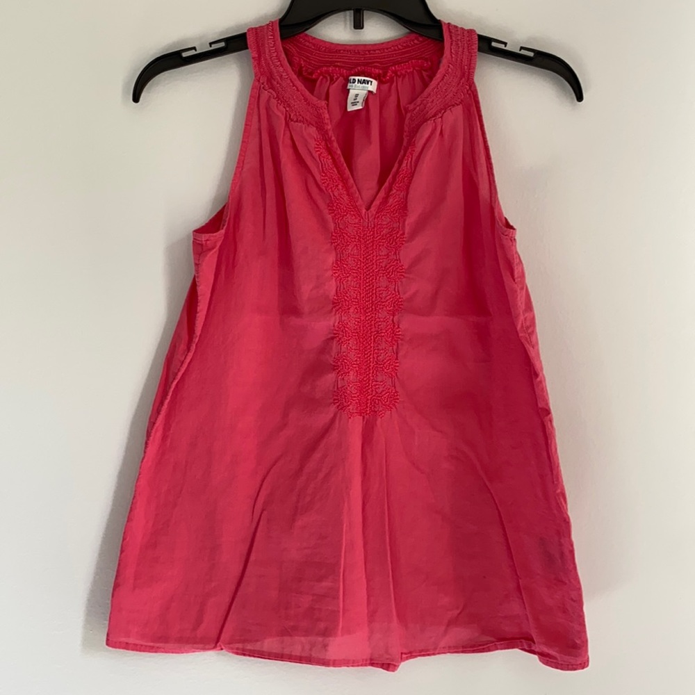 Pink/Coral Old Navy tank top